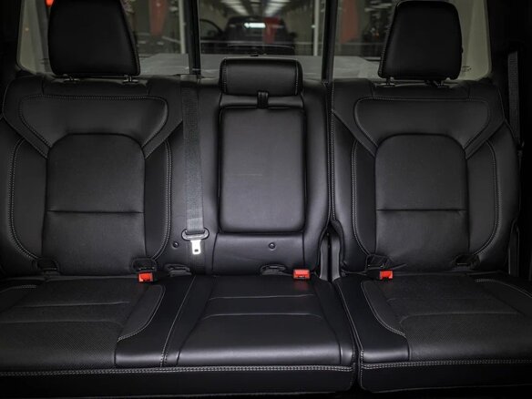 2025 Ram 1500 Crew Cab V Рестайлинг, синий, 8490000 рублей - вид 28