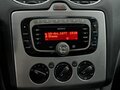2011 Ford Focus II Рестайлинг, белый, 572000 рублей - вид 11