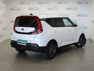 2020 Kia Soul III, белый, 1655100 рублей, вид 2