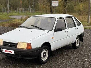2000 Иж 2126 «Ода», белый, 240000 рублей, вид 1