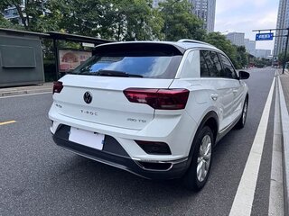 2023 Volkswagen T-Roc I Рестайлинг, белый, 1200000 рублей, вид 4