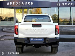 2026 Toyota Hilux IX, белый, 7290000 рублей, вид 5
