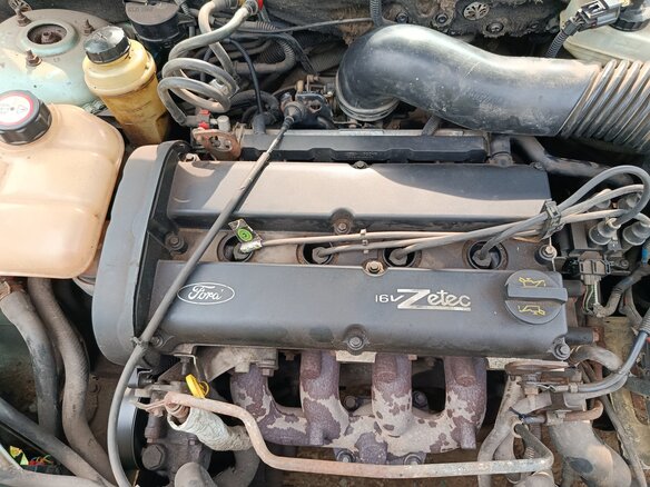 2001 Ford Focus I Рестайлинг, серый, 70000 рублей - вид 7
