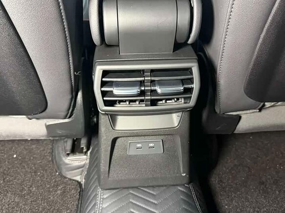 2023 Audi A3 Sportback 35 TFSI IV (8Y), зелёный, 1860000 рублей - вид 16