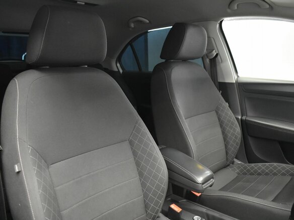 2021 Skoda Rapid II, серый, 1517000 рублей - вид 9