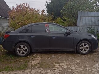 2012 Chevrolet Cruze I, чёрный, 400000 рублей, вид 3