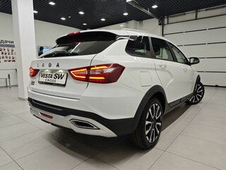 2026 Lada (ВАЗ) Vesta SW Cross I Рестайлинг (NG), белый, 2246000 рублей, вид 3