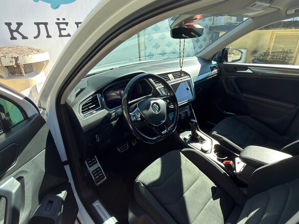2019 Volkswagen Tiguan II, белый, 2600000 рублей - вид 18