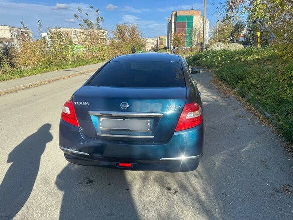 2008 Nissan Teana II (J32), синий, 890000 рублей - вид 4