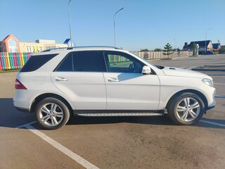 2015 Mercedes-Benz M-Класс 300 III (W166), белый, 2800000 рублей, вид 4