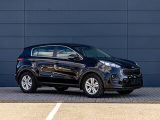 2018 Kia Sportage IV, чёрный, 1895000 рублей, вид 3