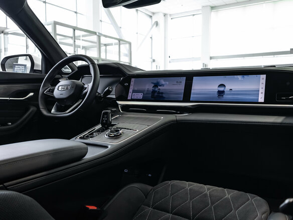 2025 Geely Monjaro I, белый, 4954990 рублей - вид 7