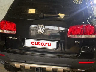 2005 Volkswagen Touareg I, чёрный, 400000 рублей, вид 2