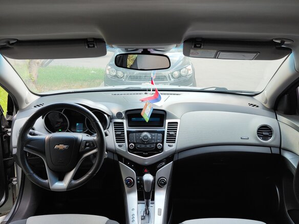 2010 Chevrolet Cruze I, серебристый, 666000 рублей - вид 14