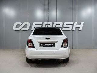 2014 Chevrolet Aveo II, белый, 659000 рублей, вид 4