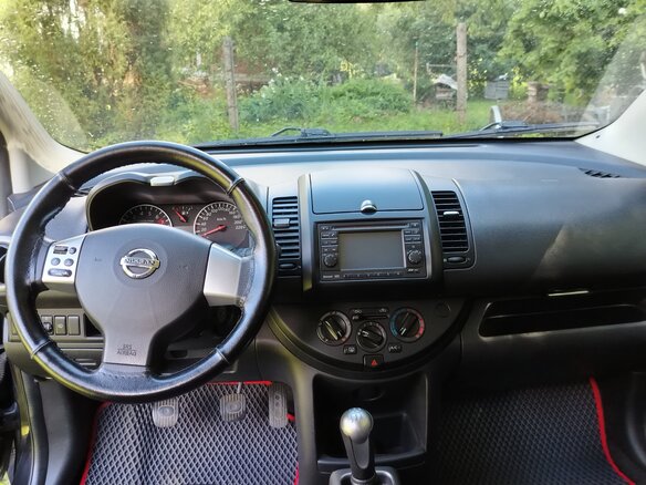 2010 Nissan Note I Рестайлинг, чёрный, 585000 рублей - вид 5
