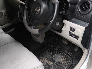 2017 Toyota Passo III, серый, 779000 рублей, вид 4