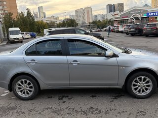 2010 Mitsubishi Lancer X, серебристый, 820000 рублей, вид 4