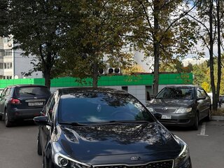 2017 Kia Cerato III Рестайлинг (Classic), синий, 1450000 рублей, вид 3