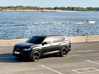 2021 Volkswagen Teramont I Рестайлинг, чёрный, 5100000 рублей, вид 1