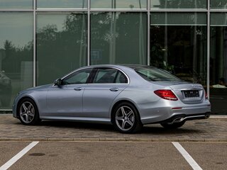 2016 Mercedes-Benz E-Класс 200 V (W213, S213, C238), серебристый, 2795000 рублей, вид 4