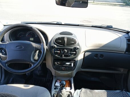 2011 Lada (ВАЗ) Kalina I, бежевый, 145000 рублей, вид 5