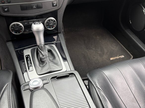 2011 Mercedes-Benz C-Класс 180 BlueEFFICIENCY III (W204), коричневый, 1280000 рублей - вид 20