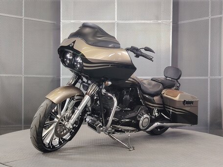 2013 Harley-Davidson CVO Road Glide, серый, 1199000 рублей, вид 4