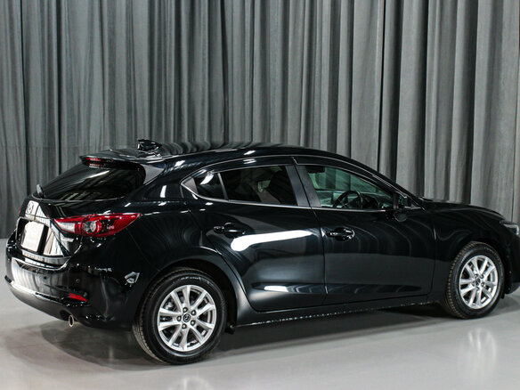 2019 Mazda Axela III Рестайлинг, чёрный, 1380000 рублей - вид 12