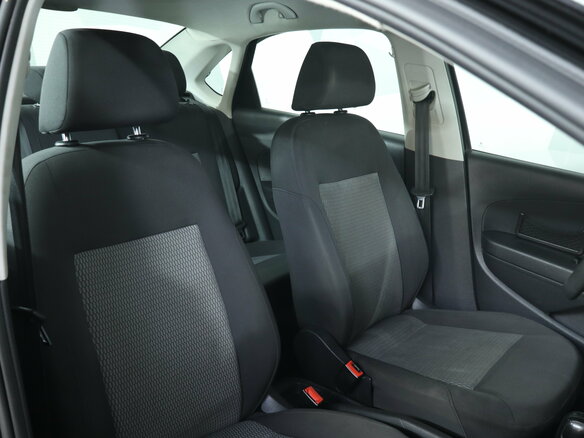2014 Volkswagen Polo V, чёрный, 689000 рублей - вид 22