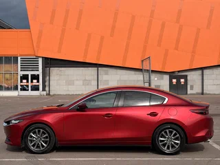 2021 Mazda 3 IV (BP), красный, 2150000 рублей, вид 5