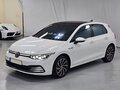 2022 Volkswagen Golf VIII, белый, 2655000 рублей