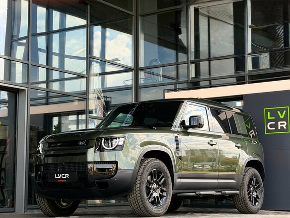 2025 Land Rover Defender 110 II, зелёный, 11500000 рублей - вид 1