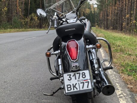 2004 Honda Shadow 750, серый, 473000 рублей, вид 4