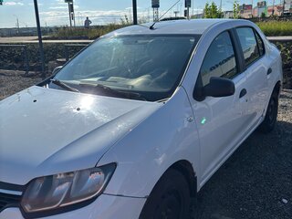 2017 Renault Logan II, белый, 355000 рублей, вид 1