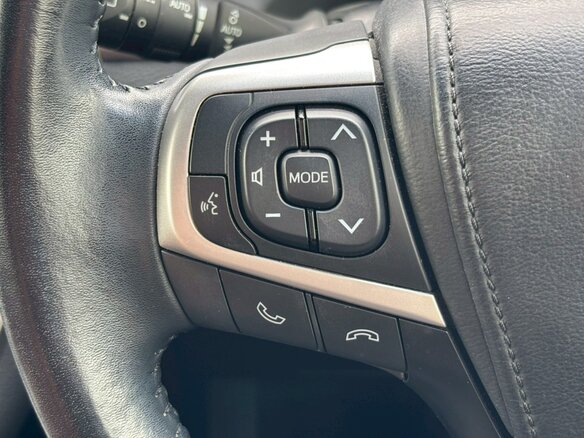 2019 Toyota Harrier III (XU60) Рестайлинг, чёрный, 1879000 рублей - вид 29