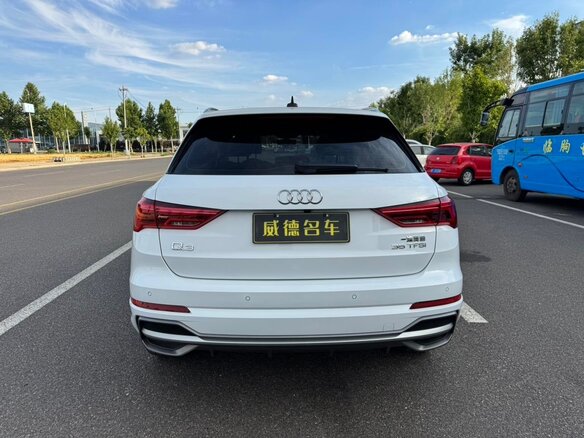 2022 Audi Q3 35 TFSI II (F3), белый, 2100000 рублей - вид 5