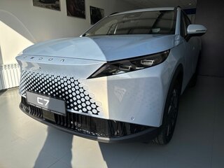 2026 Omoda C7, серебристый, 3499000 рублей, вид 3