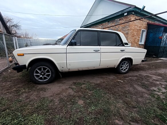 1990 Lada (ВАЗ) 2106, бежевый, 75000 рублей - вид 3