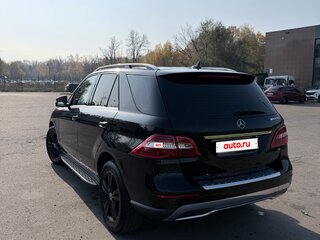 2013 Mercedes-Benz M-Класс 400 III (W166), чёрный, 2190000 рублей, вид 4