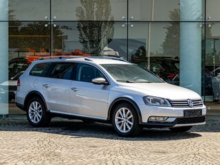 2014 Volkswagen Passat B7, серебристый, 1335000 рублей, вид 3