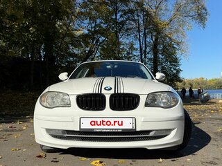 2011 BMW 1 серии 116i I (E81/E82/E87/E88) Рестайлинг, белый, 720000 рублей, вид 2