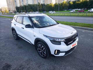 2022 Kia Seltos I, белый, 2650000 рублей, вид 1