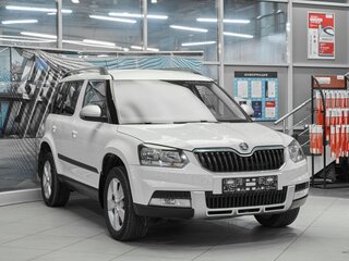 2014 Skoda Yeti I Рестайлинг, белый, 799000 рублей, вид 3