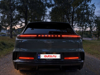 2026 Porsche Cayenne Turbo Electric Coupé IV, зелёный, 30350000 рублей, вид 4