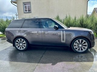 2022 Land Rover Range Rover P530 MHEV V, серый, 16700000 рублей, вид 4
