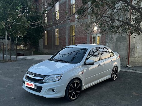 2018 Lada (ВАЗ) Granta Sport I, белый, 915000 рублей, вид 1