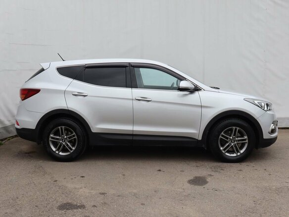 2015 Hyundai Santa Fe III Рестайлинг, серебристый, 2415000 рублей - вид 6