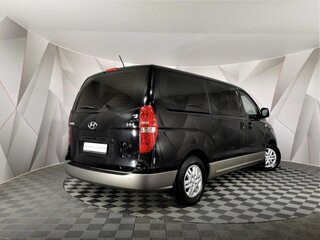 2016 Hyundai H-1 II Рестайлинг, чёрный, 2195000 рублей, вид 2