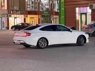 2020 Hyundai Sonata VIII (DN8), жёлтый, 1950000 рублей, вид 3